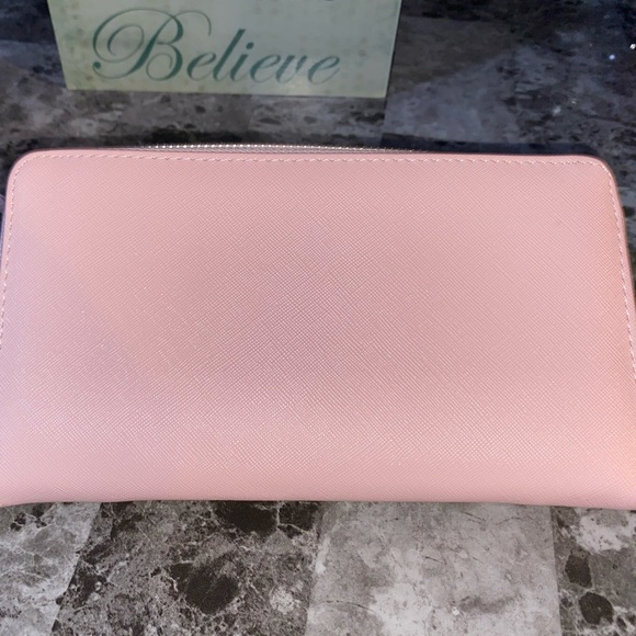 NWOT Betsy Johnson Wristlet - Picture 6 of 8